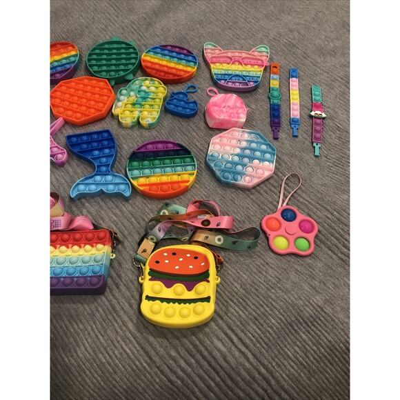 POP IT Fidget Toys Spinners Geometric Sensory Stress Relief Toys Lot Pocketbook - Picture 4 of 8